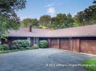 1281 Ridge Rd, Shoemakersville, PA 19555