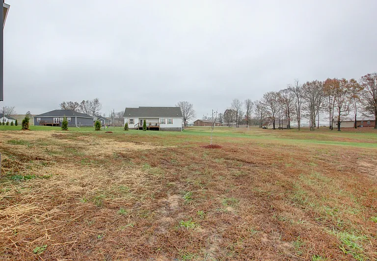 128 Riverbend Dr — Photo 113