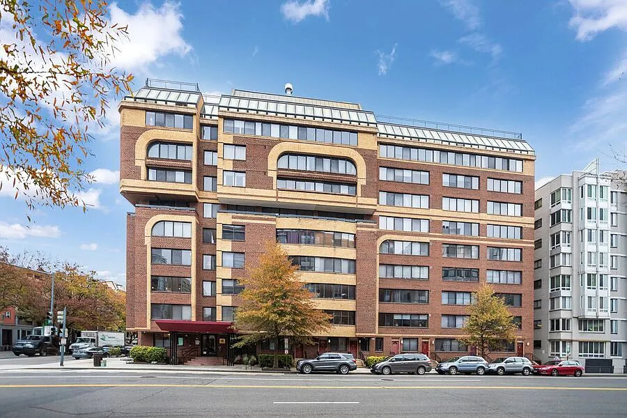 Building Photo - 1245 13th St NW #513