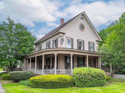 472 Main Street, Chester, VT, 05143