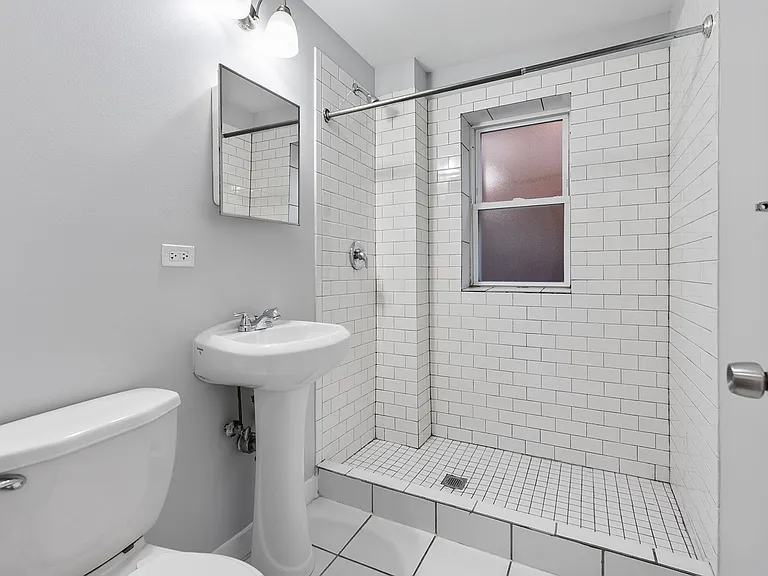 The Greenview — Photo 5