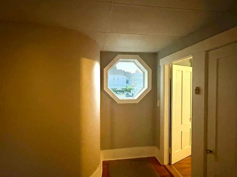 72 Pearl St #2 — Photo 7