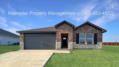 1308 Sunstone St Photo 1