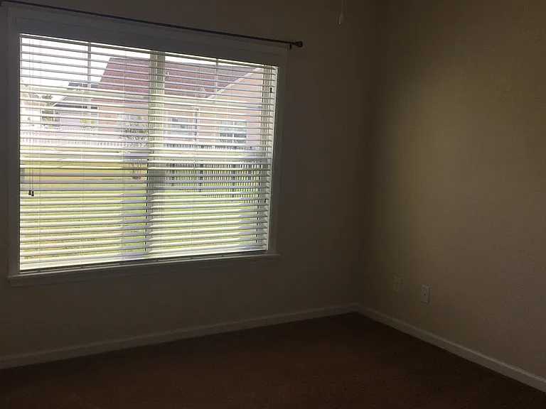 1713 Sunmeadow Dr — Photo 25