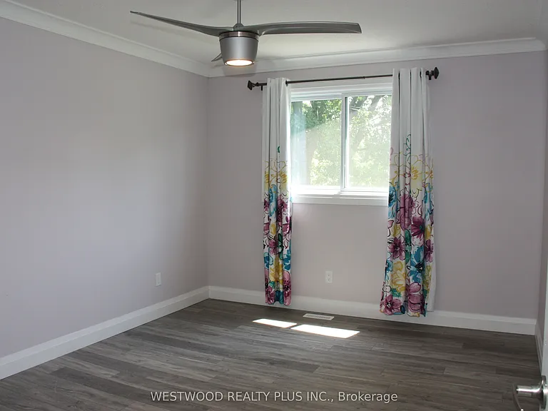 1042 Goshen Rd — Photo 14