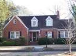 1804 Chestnut St, Wilmington, NC 28405