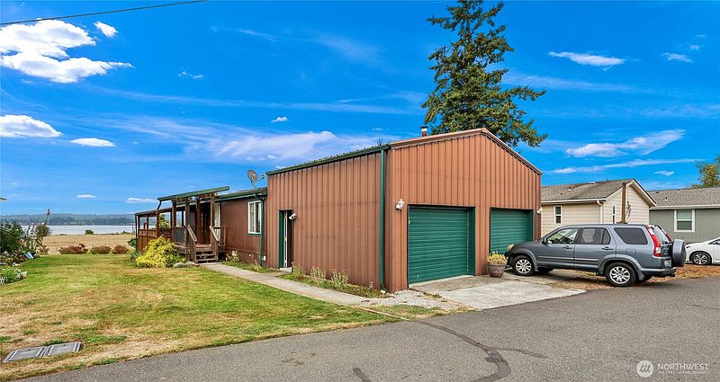 2nd image of 8585 Harborview Road #5