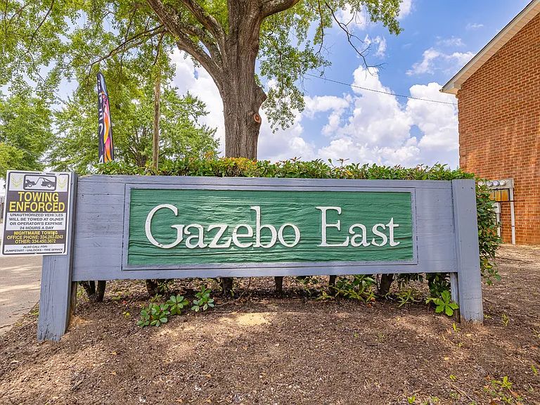 Gazebo East — Photo 6