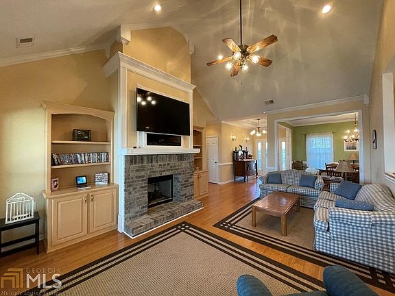 4th image of 254 Erin Shores Dr #48