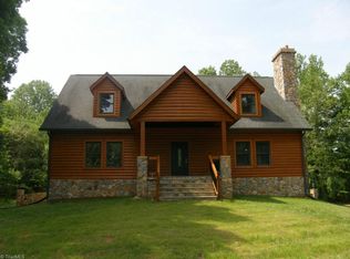 1110 Sandy Ln, Sandy Ridge, NC 27046