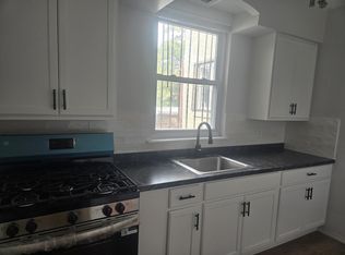 1149 S Orange Ave APT 3, Newark, NJ 07106