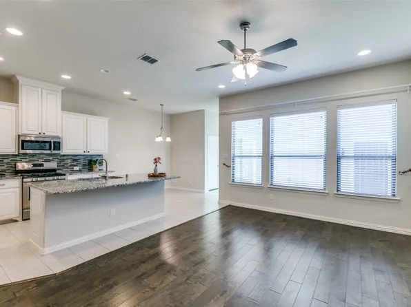 735 Emily Ln, Richardson, TX 75081