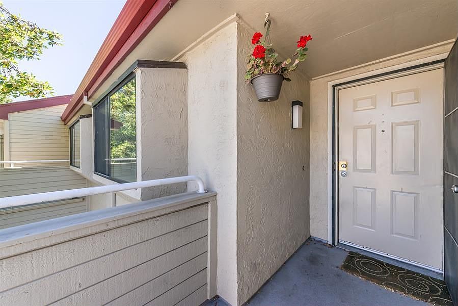 1st image of 6328 Buena Vista Dr #B