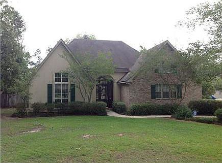 2nd image of 807 River Oaks Dr