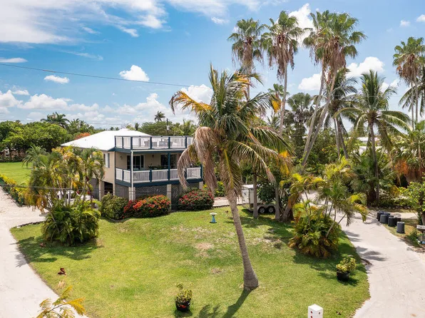 152 Sugarloaf Dr, Sugarloaf Key, FL 33042