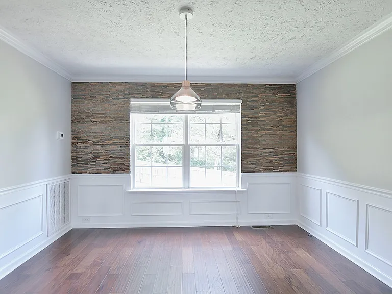 132 Tulip Grove Point — Photo 43