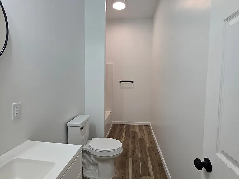 514 Lincoln Way E #3 — Photo 2