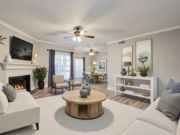 9707 Richmond Ave APT 11, Houston, TX 77042