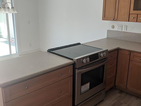 3rd image of 23575 El Cerrito