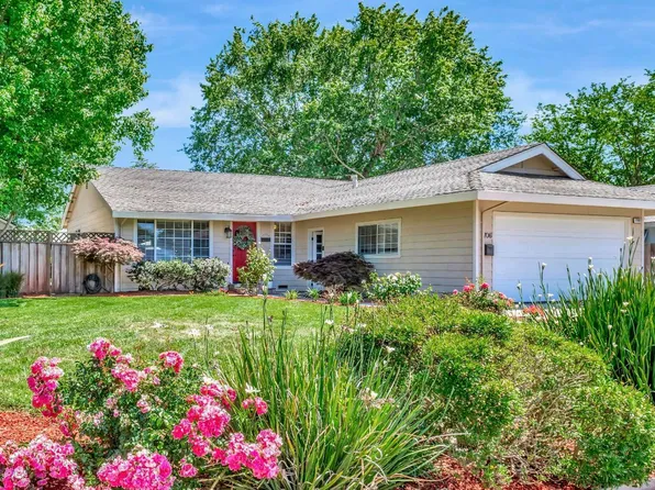 706 Liberty Ct, Rohnert Park, CA 94928