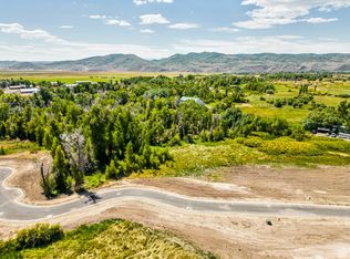 919 E River Ln, Oakley, UT 84055