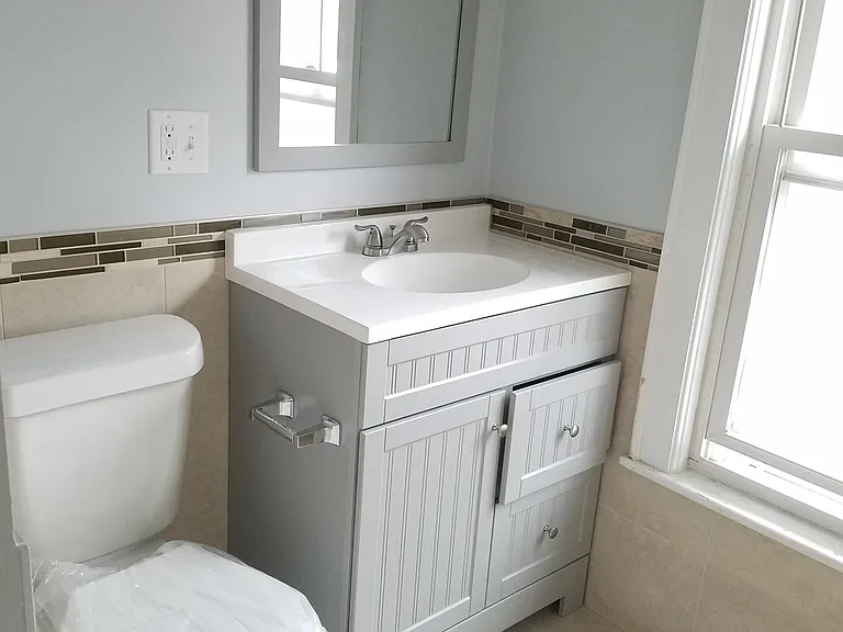 61 Gordon St — Photo 25