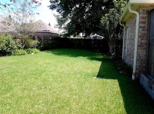 109 Hamlet Ln, Lafayette, LA 70508