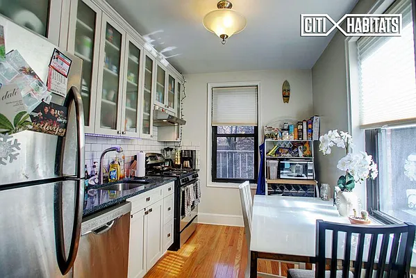 Rented by Citi Habitats | media 18