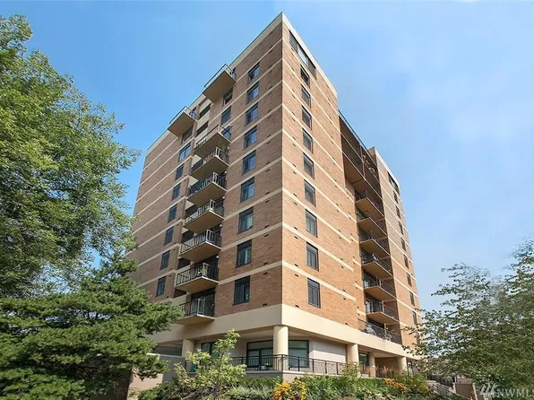 1300 University St APT 5B, Seattle, WA 98101