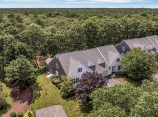 24 Stratford Rdg #24, Mashpee, MA 02649