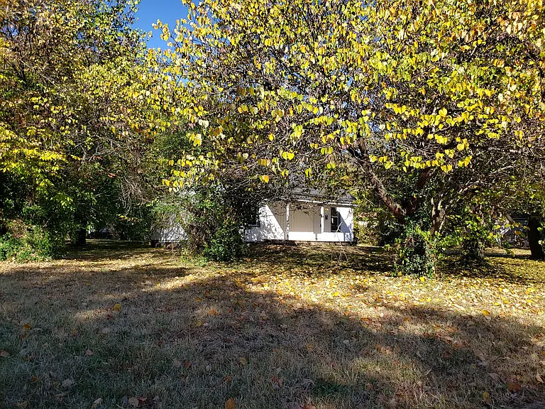 337 N Park Ave — Photo 32