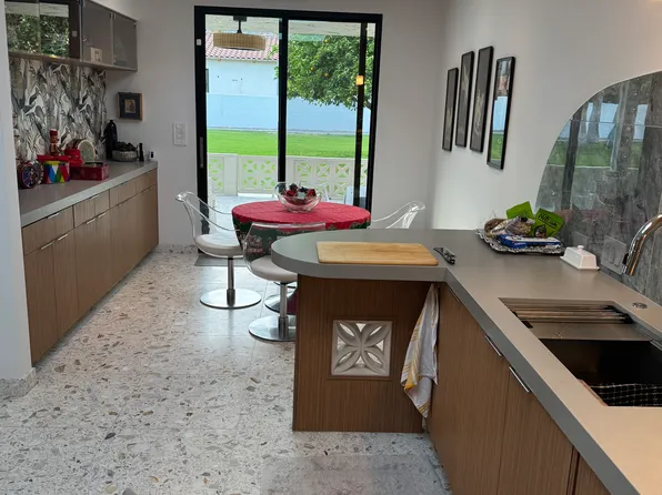 (undisclosed Address), Palm Springs, CA 92264