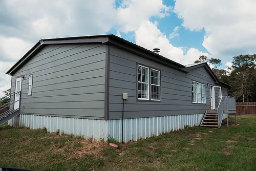 2545 Lee Turner Rd Photo 1