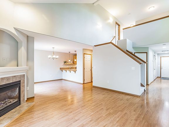 5th image of 1317 84th Ave SE