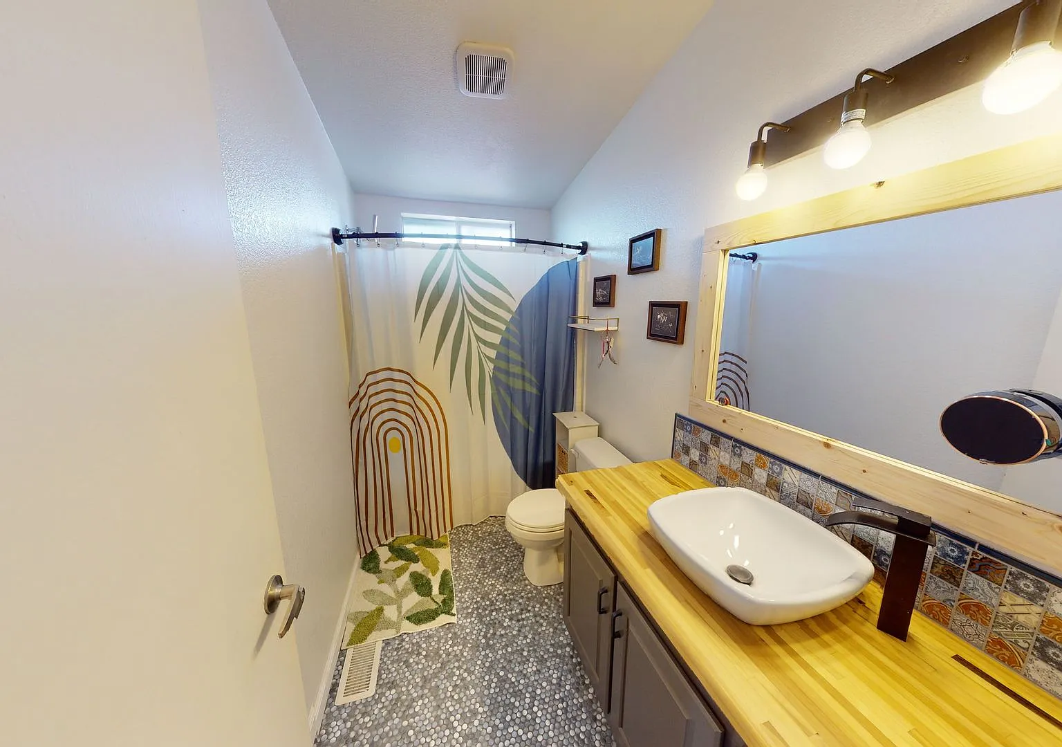 2505 Silver Dollar Loop — Photo 3