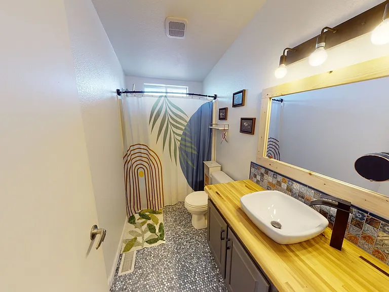 2505 Silver Dollar Loop NE — Photo 3