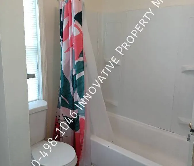 2266 Donovan St — Photo 18