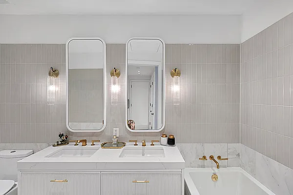 Sold by SERHANT. | media 31