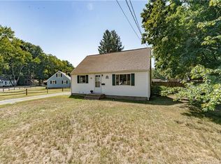 2 Arthur Ave, Enfield, CT 06082