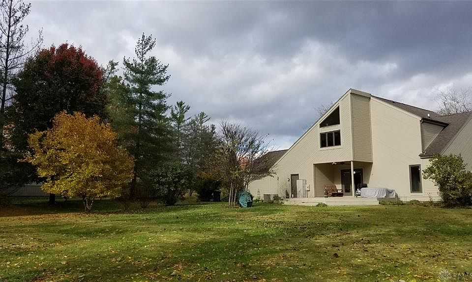 2nd image of 12466 Hemple Rd