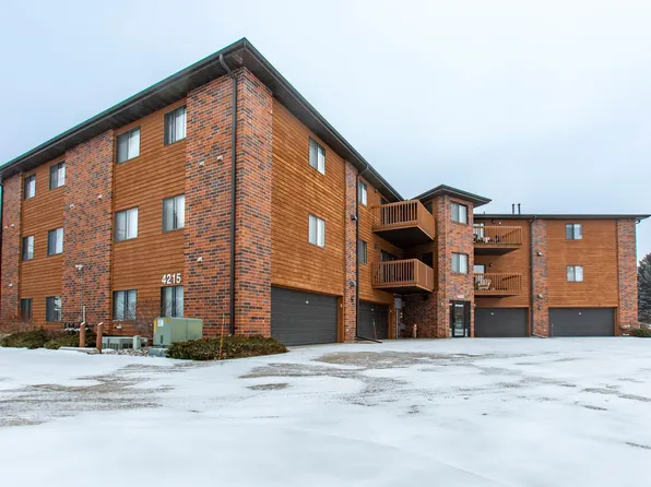4215 Fairway Hills Dr, Rapid City, SD 57702