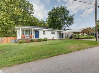 4 Dendy St, Pelzer, SC 29669