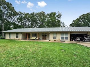 7 Turkey Creek Rd, Natchez, MS 39120