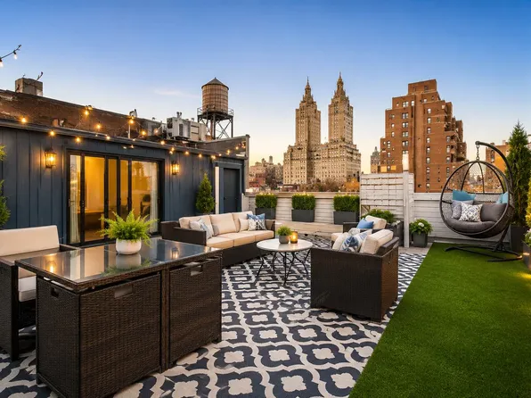 67 West 73rd Street image 1 of 10