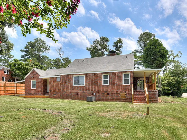 2336 Redwood Dr — Photo 26