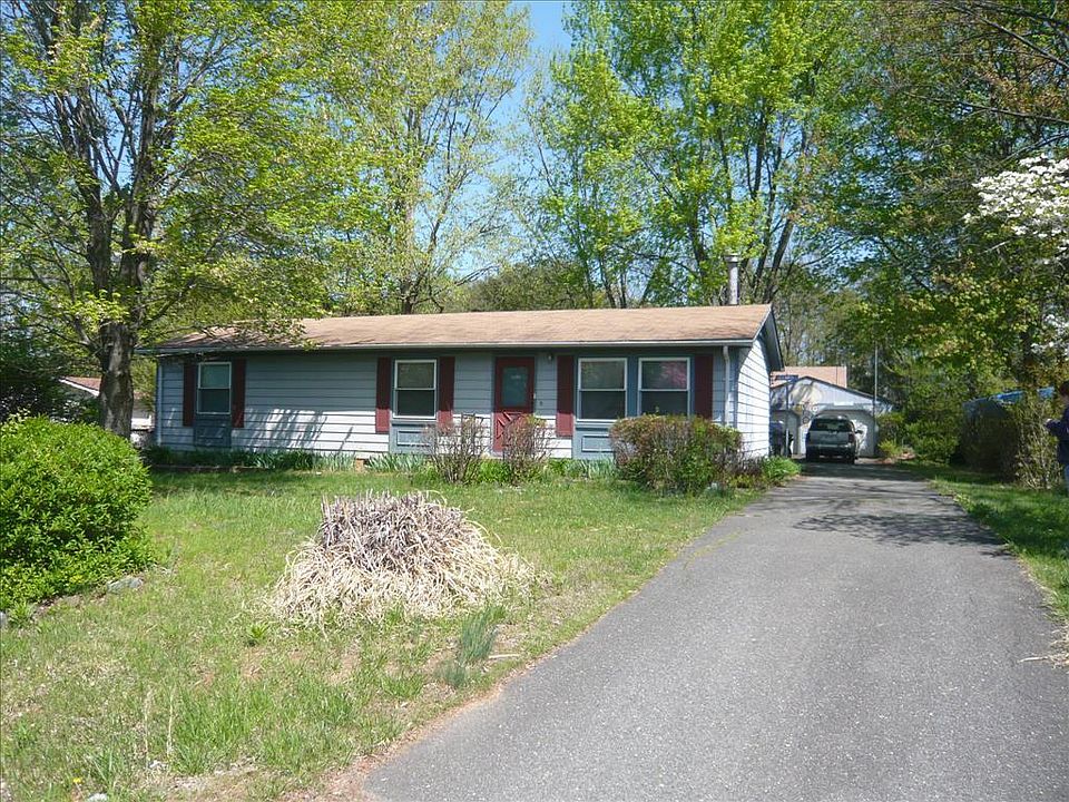 1st image of 318 Via De Rosa Dr