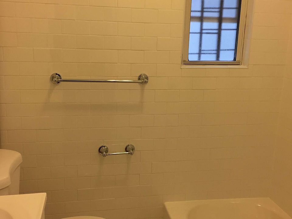 1st image of 4141 49th St APT 2R
