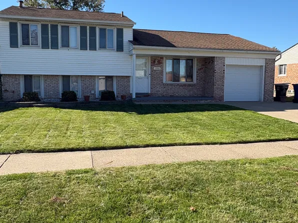 226 Kings Way, Canton, MI 48188
