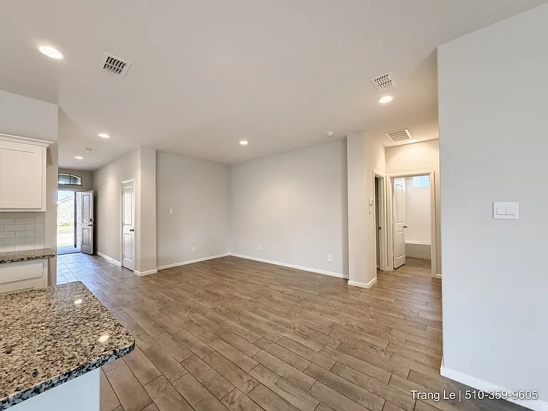 8636 Centerboard Ln — Photo 11