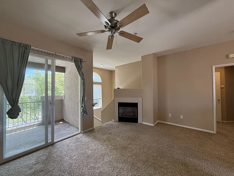 6331 Citracado Cir — Photo 8